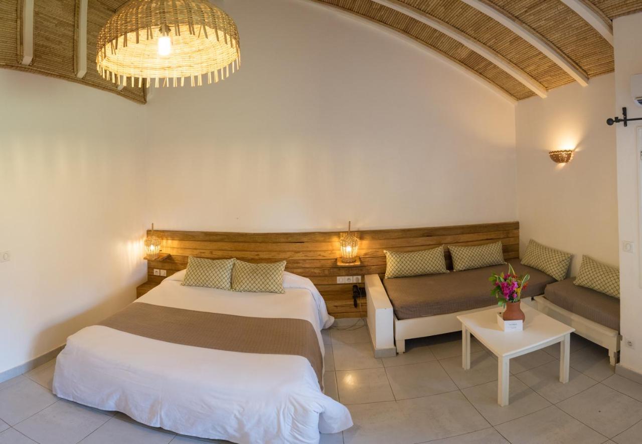 Le Saly Hotel & Hotel Club Filaos Exterior foto